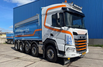 M vd Haar DAF 10x4 RV.jpg
